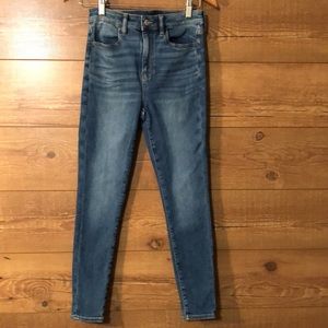 American Eagle sz 4 Super Hi-Rise Jegging